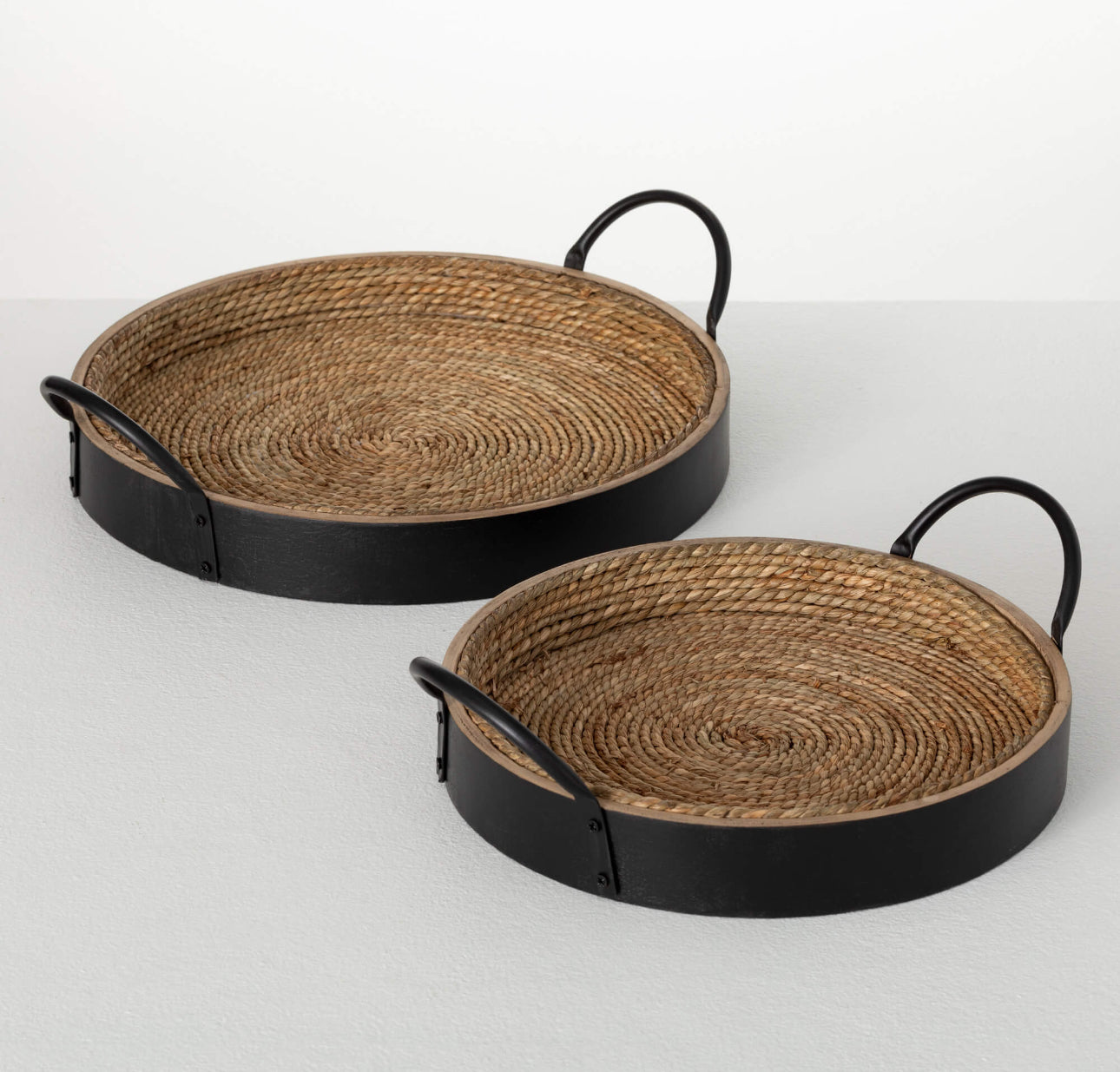 Round Wood & Seagrass Tray Set